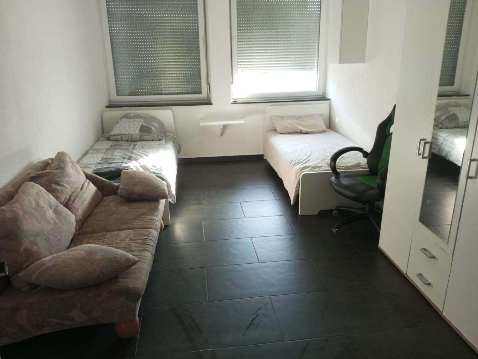 Gemuetliches Lisa Zimmer Mit Gemeinschaftskueche Heilbronn Zentrum 외부 사진