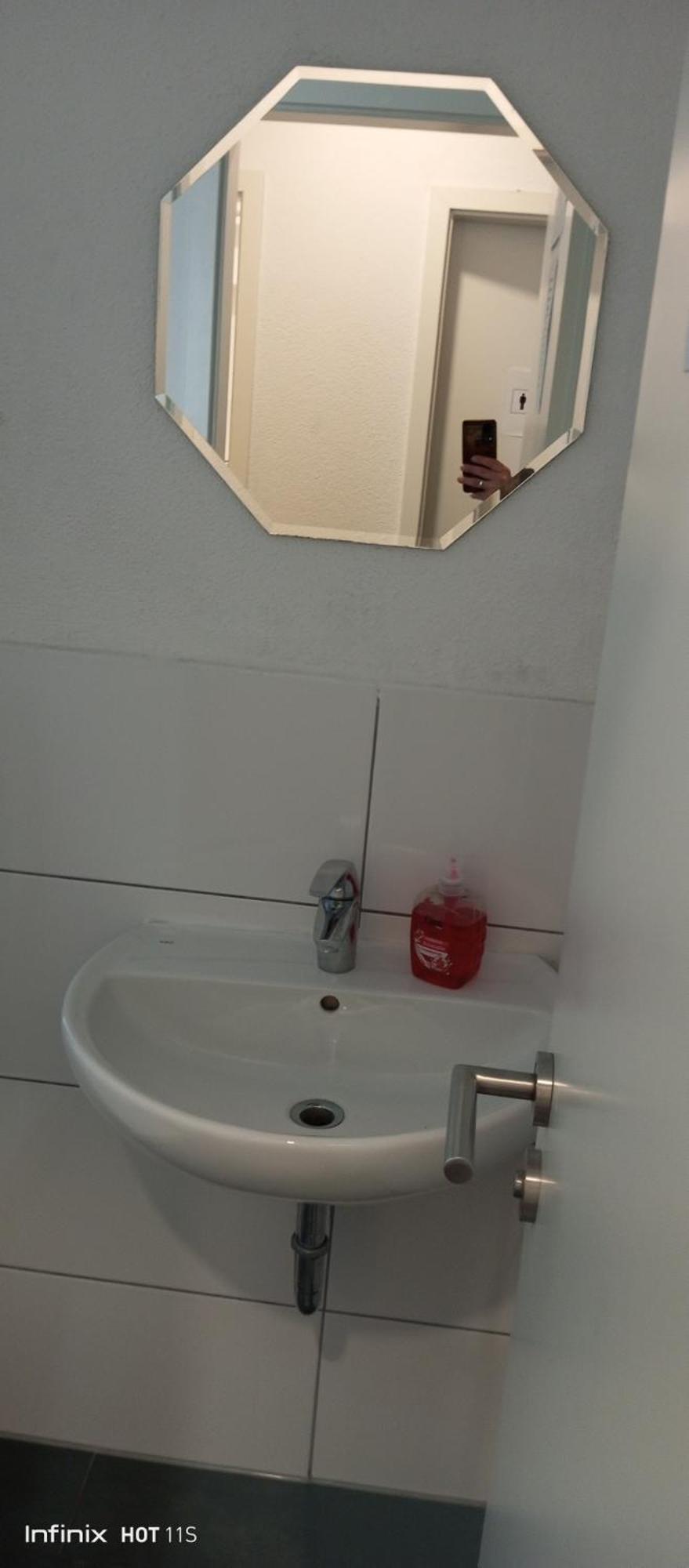 Gemuetliches Lisa Zimmer Mit Gemeinschaftskueche Heilbronn Zentrum 외부 사진