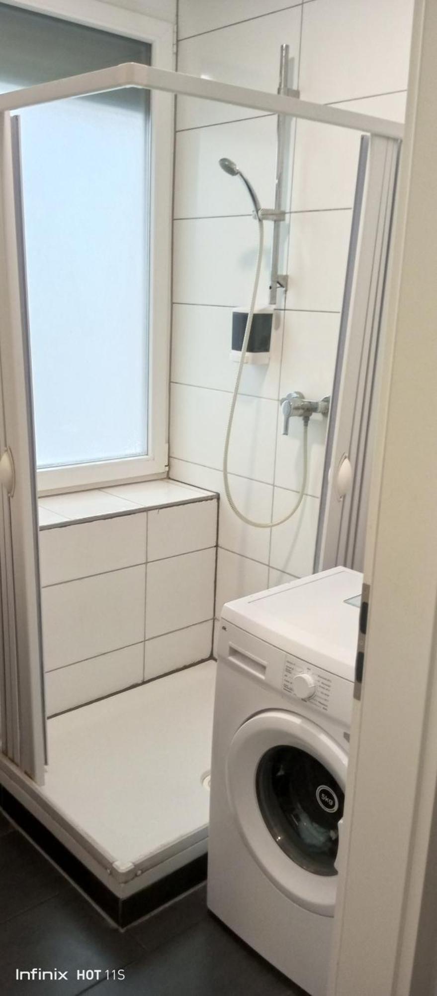 Gemuetliches Lisa Zimmer Mit Gemeinschaftskueche Heilbronn Zentrum 외부 사진